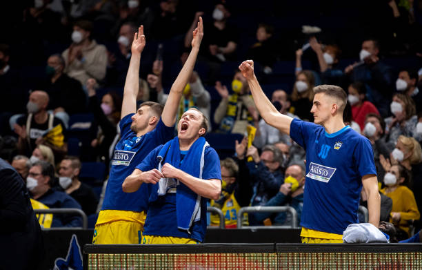 成为比赛胜 成为比赛胜