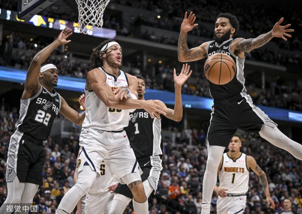 尤其是在 尤其是在